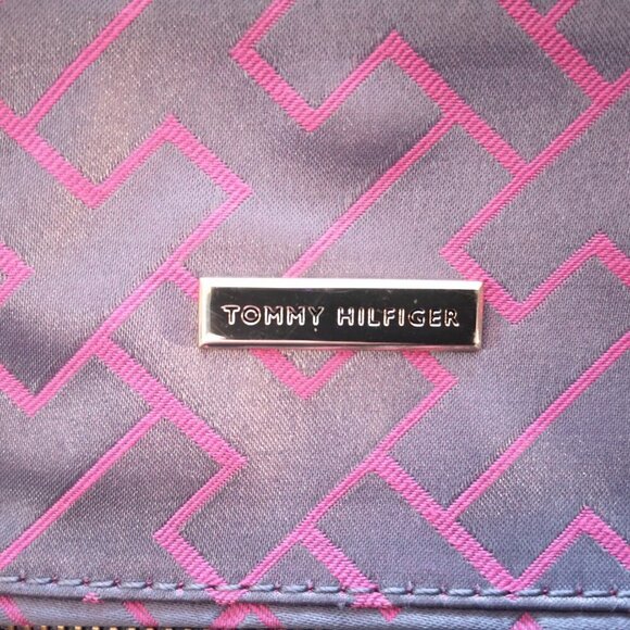 2 / $30.00 - Tommy Hilfiger Grey & Pink Patterned with Brown Handles Handbag - Picture 3 of 15
